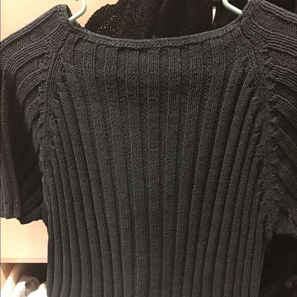 Box Cut Textured Top - Picture 3 of 3